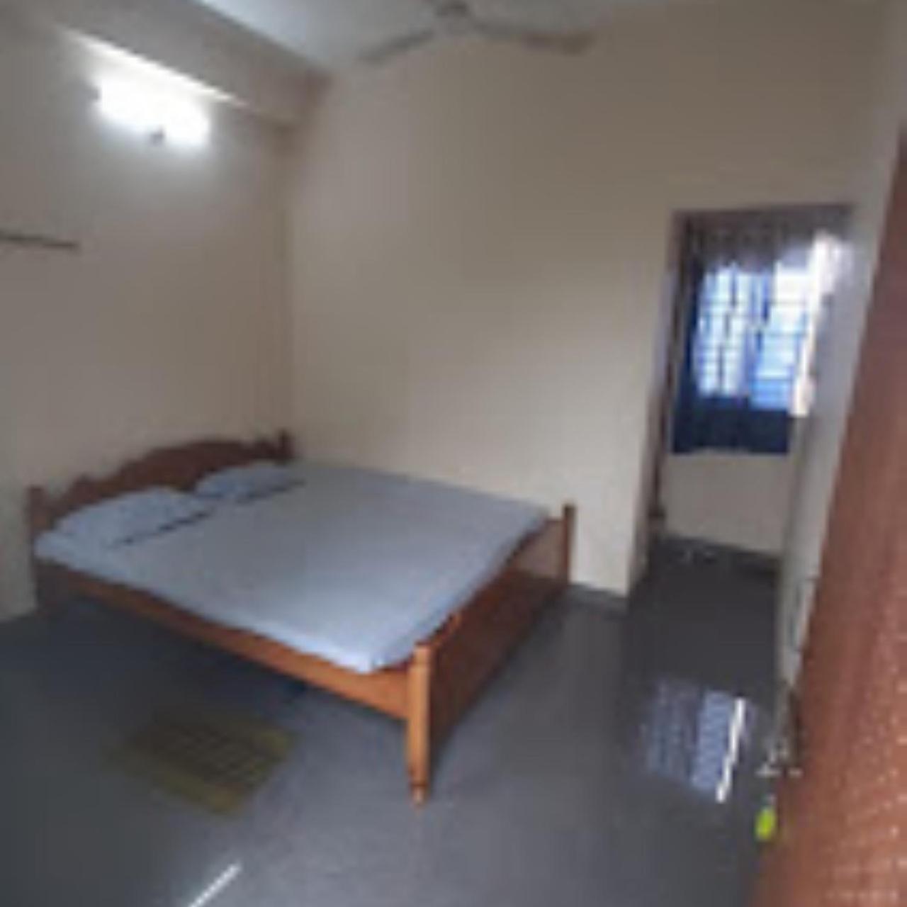 Aiims Nagar Rest House Bhubaneswar Hotel Buitenkant foto